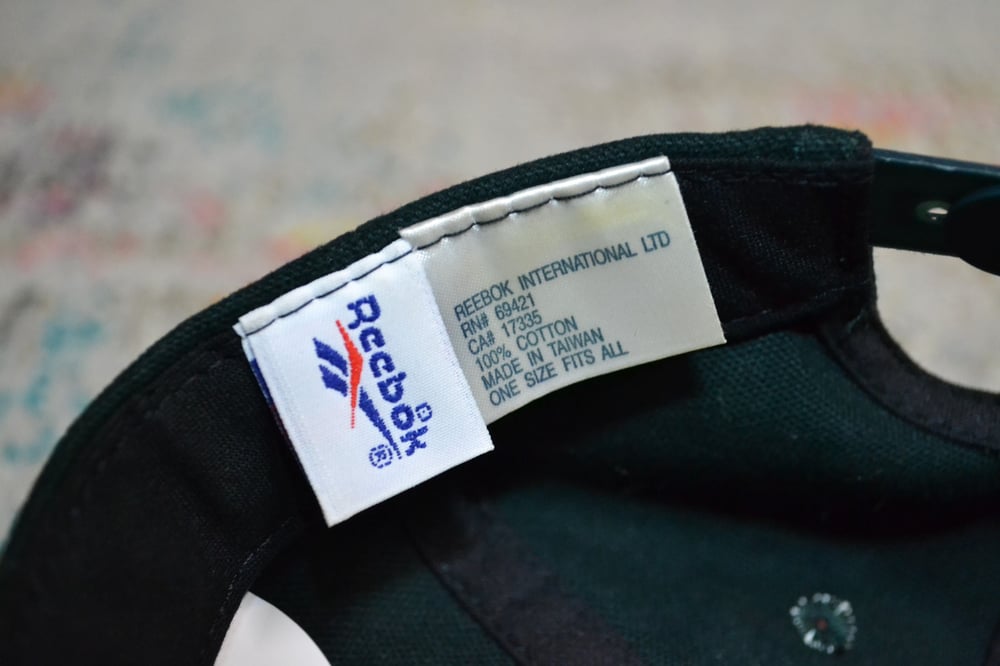 Vintage deals reebok cap